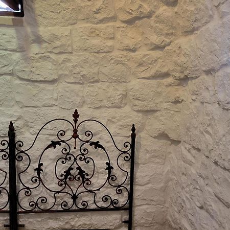 Trullo Incantevole Ostuni Bagian luar foto