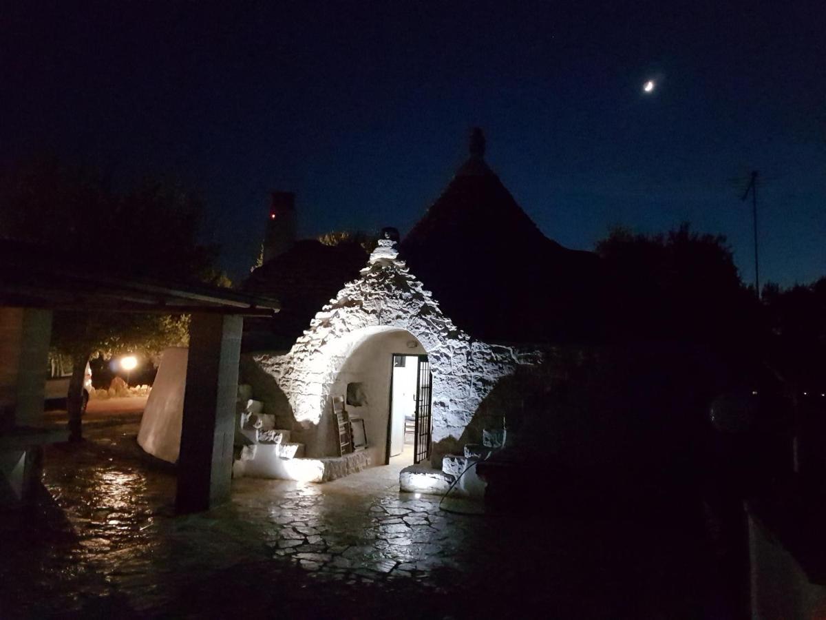 Trullo Incantevole Ostuni Bagian luar foto