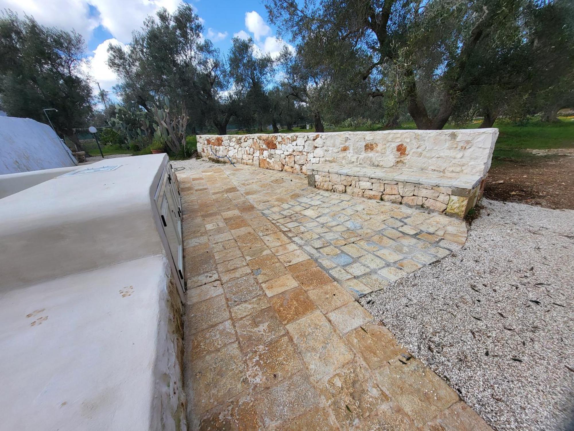 Trullo Incantevole Ostuni Bagian luar foto