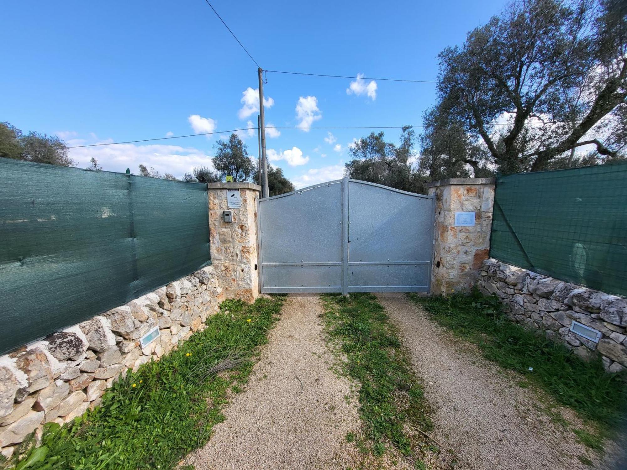 Trullo Incantevole Ostuni Bagian luar foto