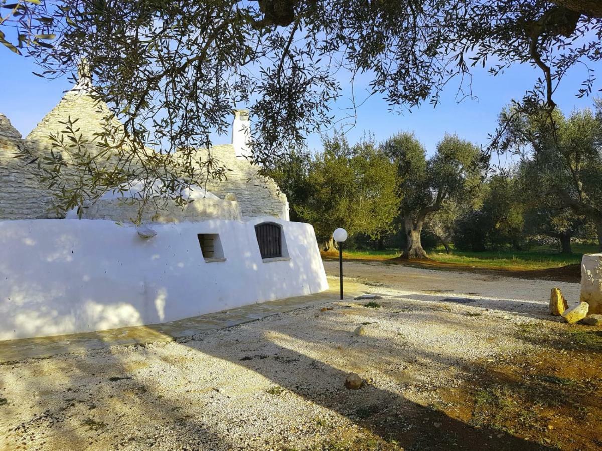 Trullo Incantevole Ostuni Bagian luar foto